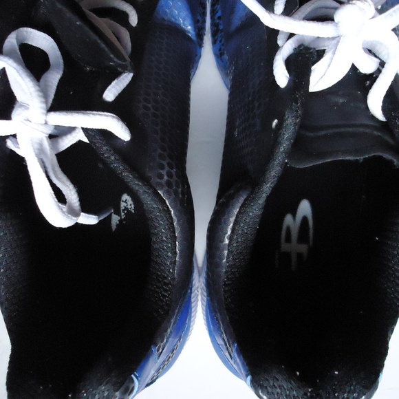 SIZE 11.5. BOOM BAH athletic sneakers shoes.